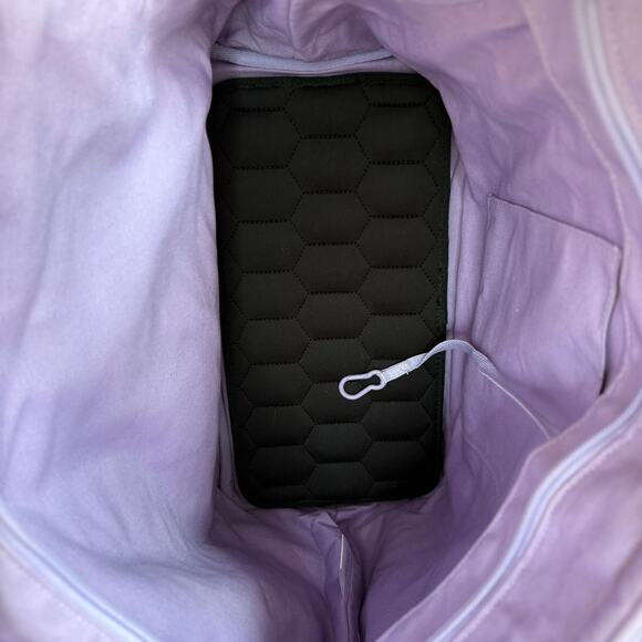 (NWOT) Wild One Lilac Everyday Carrier | Limited Edition Pet Pet Travel Tote Bag - Picture 9 of 11